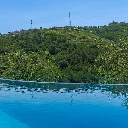 וילה Des Oliviers