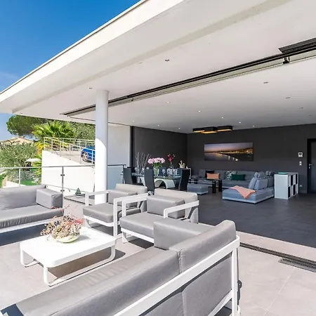 Des Oliviers Villa Nizza